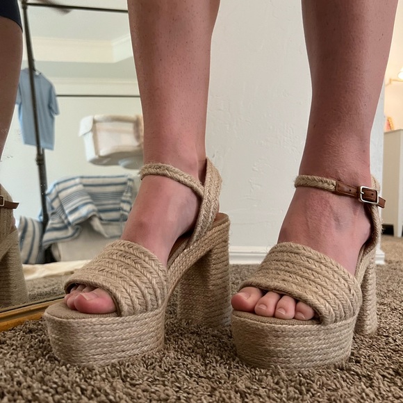 Castaner Jute Espadrilles - Picture 2 of 4